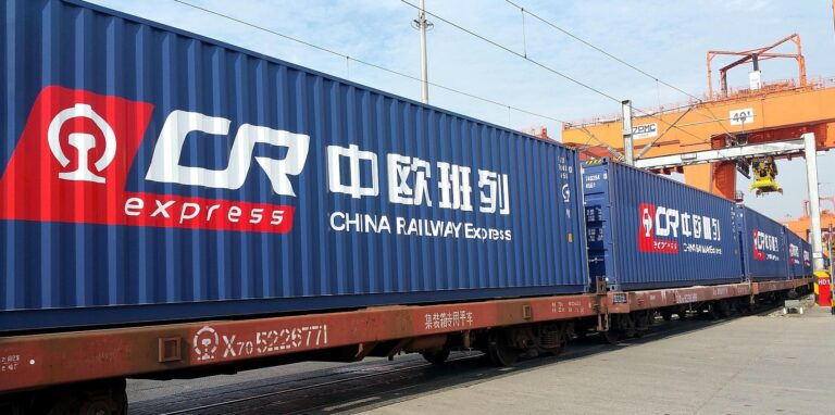 China-Europe freight train trips surpass 90,000, energizing high-quality BRI development